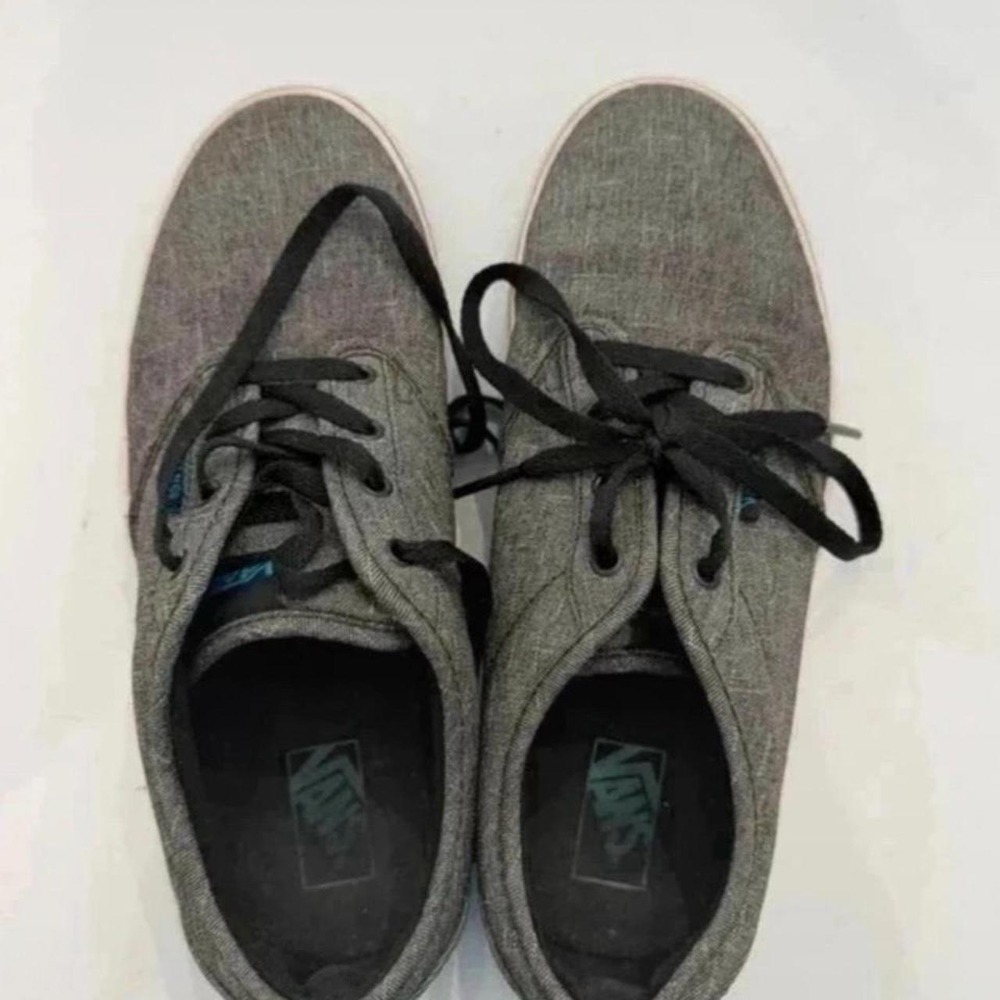Vans gray low-top sneakers, men's 6.5 / women's 8